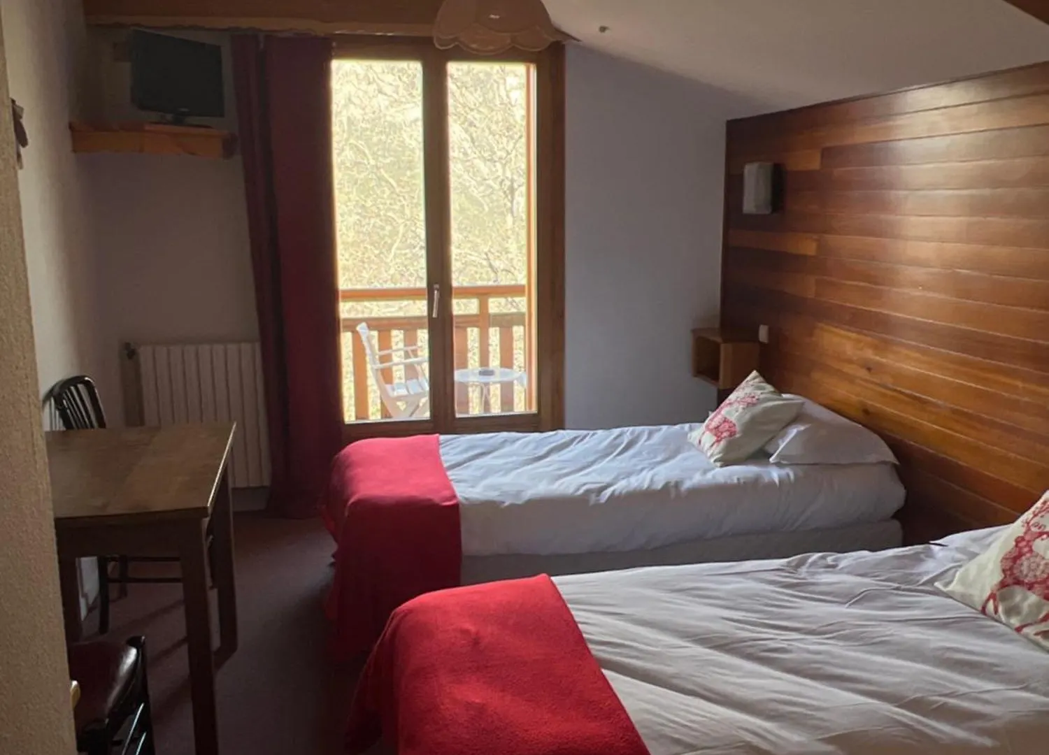 Hotel Restaurant La Pendine Les Pres